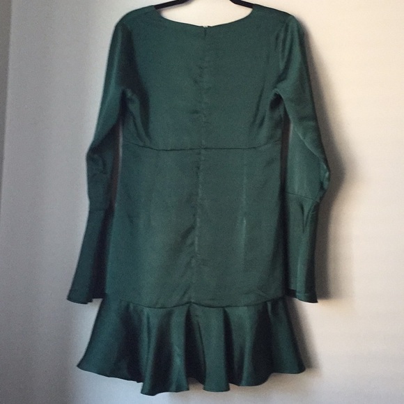 Plunging Emerald Cocktail Dress Line + Dot - Picture 4 of 4